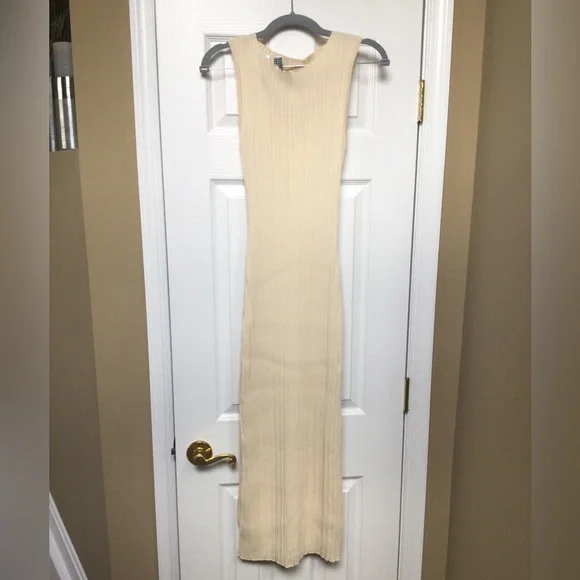 Miou Muse ribbed maxi dress - Picture 8 of 10